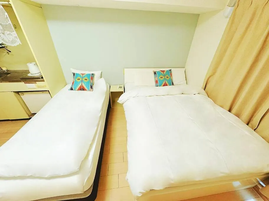 島之内ｻﾝﾌﾟﾗｻﾞﾊｳｽ 61 Apartment Osaka 0*,